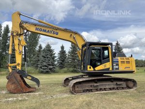 2013 Komatsu PC240LC-10
